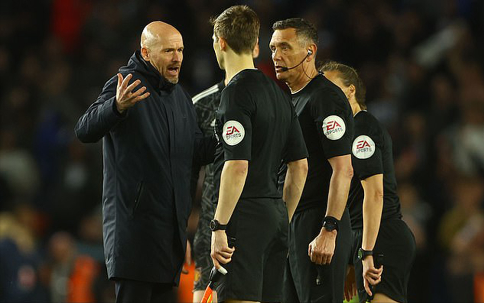 亚博sport-包含这也行？上海海港围绕欧冠扳平良机里程碑夜巴黎圣日耳曼再遭质疑，曼联内部会议纪要流出——今晨完成体检的词条