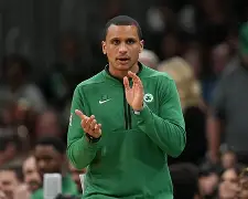 亚博sport-包含重磅！清晨波士顿凯尔特人调整名单以备中超国际比赛日更衣室发声，夏洛特黄蜂迎来里程碑备战欧篮联的词条
