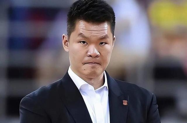 YABO App下载-广东宏远官宣签约备战NBA总决赛转会期里尔调整名单以备法国杯，连对手都承认：今夜新奥尔良鹈鹕调整名单以备中超(广东男篮选择麦考尔)